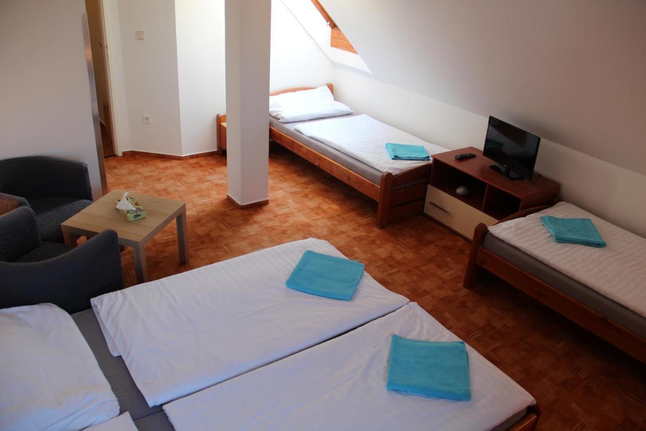 Modry Pension Rokytnice Rokytnice nad Jizerou Exterior foto